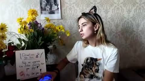 Emily online show from July 2026 03:21:02 PM
