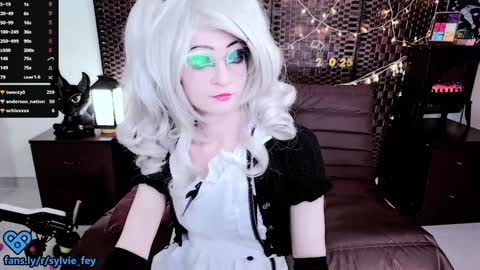 Sylvie online show from January 2025 04:36:02 AM