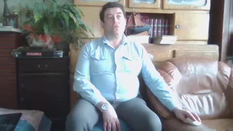 sympa_trique online show from February 2025 11:54:01 AM