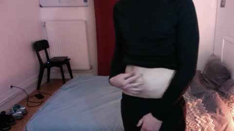 synchronize31 online show from November 2025 07:04:02 PM