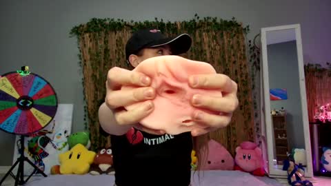 Jennah online show from March 2025 10:39:02 PM