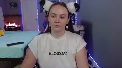 Snapshot of syndica chatting on June 2026 10:01:02 PM Jennah online show from June 2026 10:01:02 PM