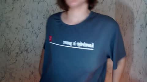 Snapshot of syrendixon chatting on November 2025 09:41:02 PM SyrenDixon online show from November 2025 09:41:02 PM