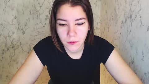 Snapshot of syrendixon chatting on December 2025 03:04:02 AM SyrenDixon online show from December 2025 03:04:02 AM