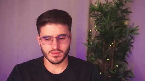 t0ny_wylie online show from March 2026 04:29:01 AM