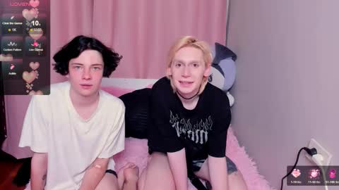 Milan boy black hair Adam blondy online show from November 2025 01:04:02 AM