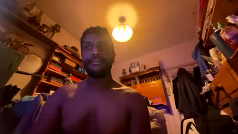 t_bagggg_ya2022 online show from May 2026 12:37:01 AM