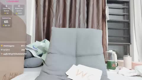 Snapshot of t_taotao chatting on November 2025 01:43:01 PM t_taotao online show from November 2025 01:43:01 PM