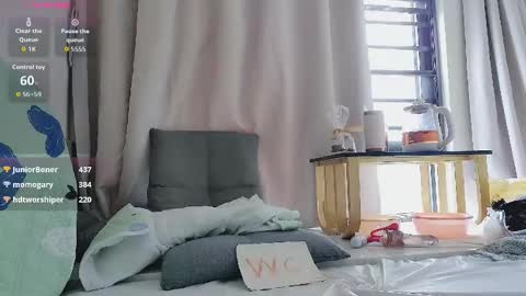 Snapshot of t_taotao chatting on April 2026 05:06:01 AM t_taotao online show from April 2026 05:06:01 AM