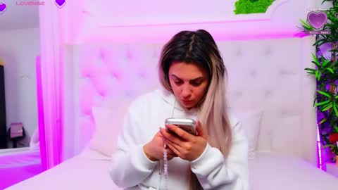 Snapshot of taahiraarabian chatting on February 2026 01:12:02 PM Arianna online show from February 2026 01:12:02 PM