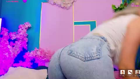 Arianna online show from July 2026 12:30:01 PM