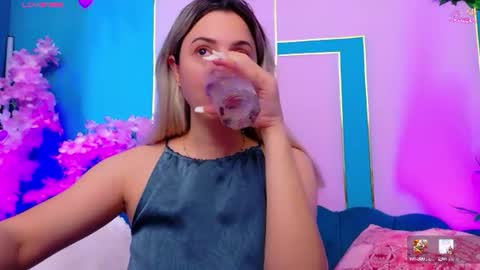 Arianna online show from July 2026 12:10:01 PM