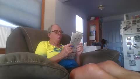 tacrunner66_ online show from September 2025 10:12:02 PM