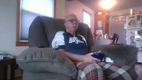 tacrunner66_ online show from January 2026 06:13:01 PM