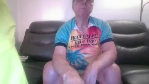 tacrunner66_ online show from July 2026 02:03:02 PM