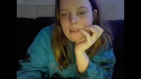 Snapshot of tacyluxe chatting on May 2026 08:54:01 AM tacyluxe online show from May 2026 08:54:01 AM