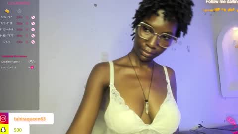 Snapshot of tahira_21 chatting on January 2025 01:21:02 AM Tahira online show from January 2025 01:21:02 AM