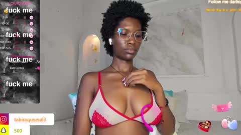 Snapshot of tahira_21 chatting on February 2025 10:15:02 PM Tahira online show from February 2025 10:15:02 PM