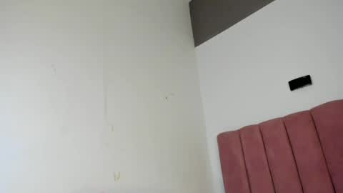 Tahira online show from April 2026 08:34:02 PM