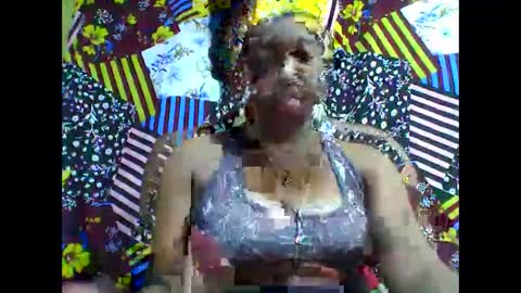 tahiriniah online show from February 2026 07:54:01 PM