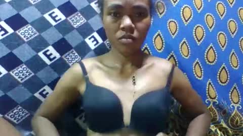 Snapshot of tahiryjosiah chatting on November 2025 04:28:01 PM tahiryjosiah online show from November 2025 04:28:01 PM