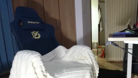 Snapshot of tai2274 chatting on February 2026 01:04:02 AM tai online show from February 2026 01:04:02 AM