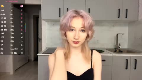 Tessa online show from May 2026 11:06:01 AM