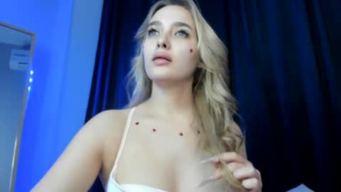 Taisia online show from July 2026 11:46:01 AM