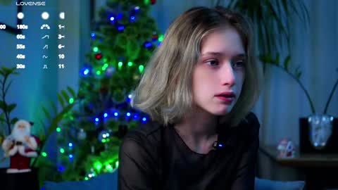 Mia online show from December 2024 01:45:01 AM