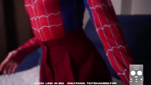 Mia online show from October 2025 02:20:01 AM