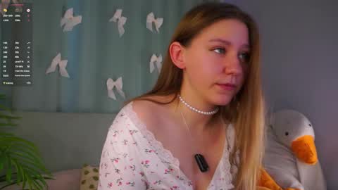 Molly online show from May 2026 04:07:02 AM