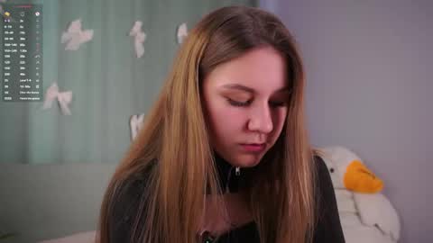 Molly online show from May 2026 01:24:02 AM