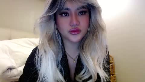 Snapshot of takemeinheaven1 chatting on March 2025 07:01:02 PM Lena online show from March 2025 07:01:02 PM