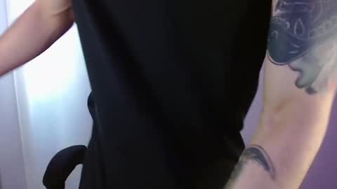 takeru___ online show from April 2026 05:43:01 PM