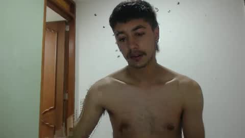 Snapshot of talhi_ chatting on April 2026 09:43:01 PM talhi_ online show from April 2026 09:43:01 PM