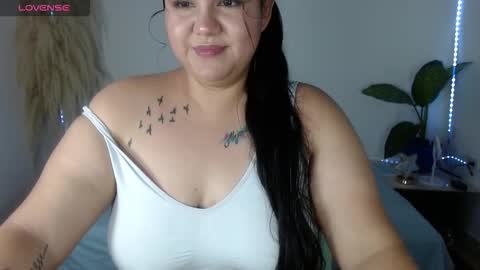 T A L I A online show from November 2025 07:04:02 PM