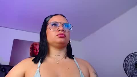 taliana36 online show from February 2025 01:01:01 PM