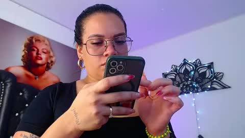 taliana36 online show from February 2025 12:49:02 PM