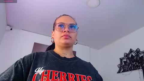 taliana36 online show from October 2025 12:17:02 PM