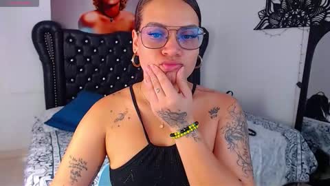 taliana36 online show from October 2025 12:16:01 PM