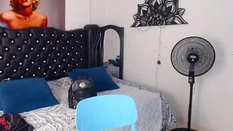 taliana36 online show from November 2025 12:16:01 PM