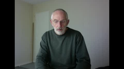 Jack Pierrot online show from November 2025 07:02:02 PM