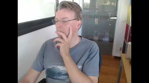 Tall daddy online show from April 2026 08:39:02 AM