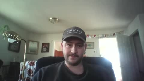 tallguy1994 online show from January 2026 04:34:01 PM