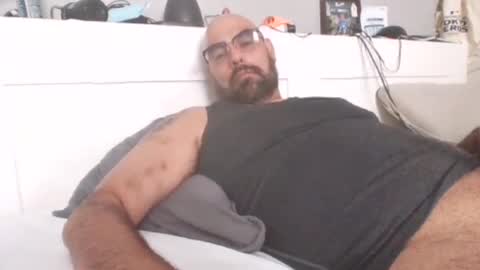 talllatino310 online show from August 2026 10:52:02 PM