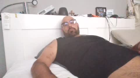 talllatino310 online show from August 2026 07:50:02 PM
