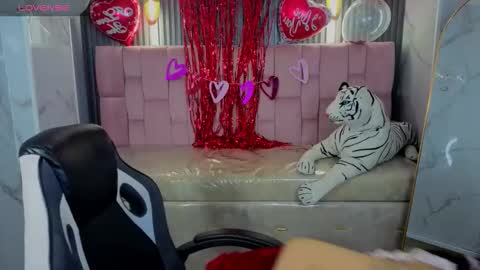 tamako_kitty_b online show from February 2026 03:35:01 AM