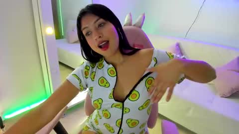 Snapshot of tamara_marquez chatting on February 2025 07:07:01 AM SOFIA online show from February 2025 07:07:01 AM