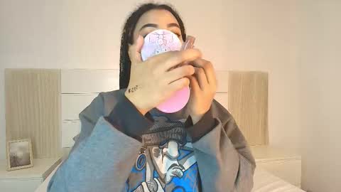 Snapshot of tamara_walter chatting on February 2026 03:21:02 PM Tamara online show from February 2026 03:21:02 PM