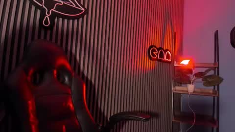 Tamy  online show from February 2026 12:23:02 PM